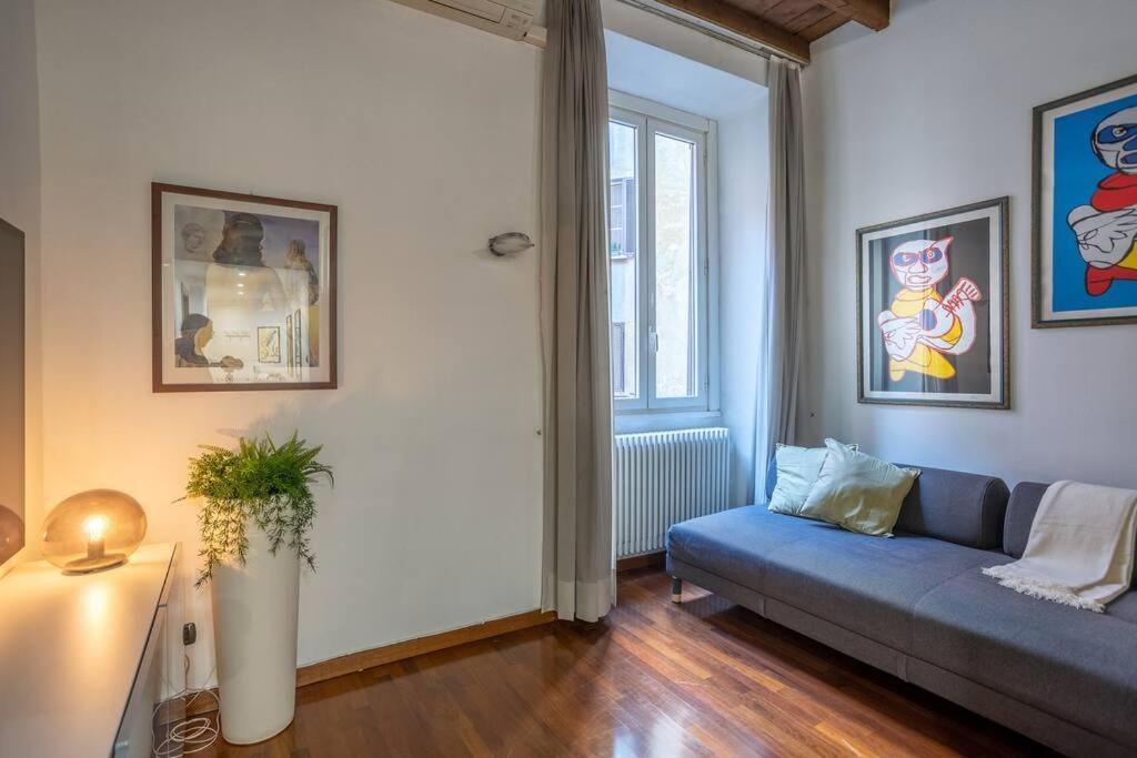 Moscova-Duomo Loft Wifi, Netflix & Design Lejlighed Milano Eksteriør billede