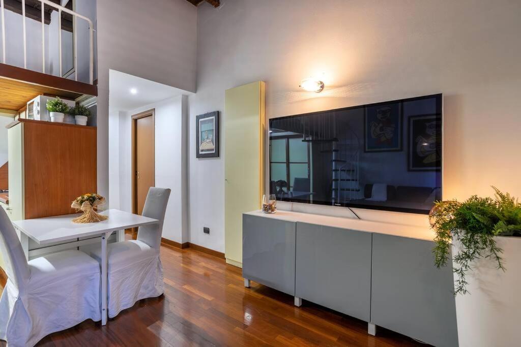 Moscova-Duomo Loft Wifi, Netflix & Design Lejlighed Milano Eksteriør billede